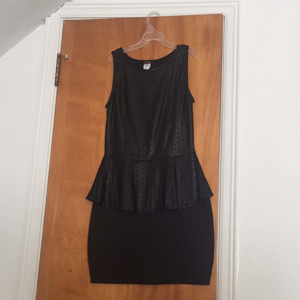 🖤🖤Awesome black peplum dress 🖤🖤